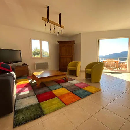 Maison Vue Panoramique Entre Mer Et Montagne بيت للعطل *