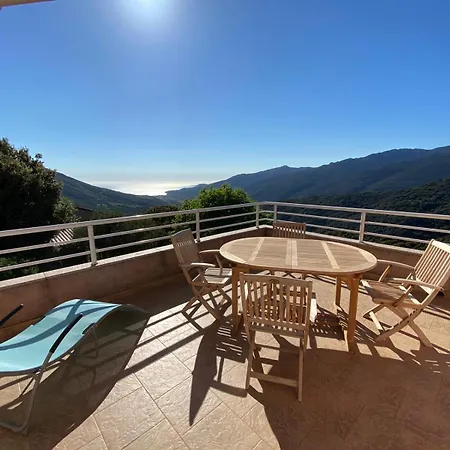 بيت للعطل Maison Vue Panoramique Entre Mer Et Montagne *